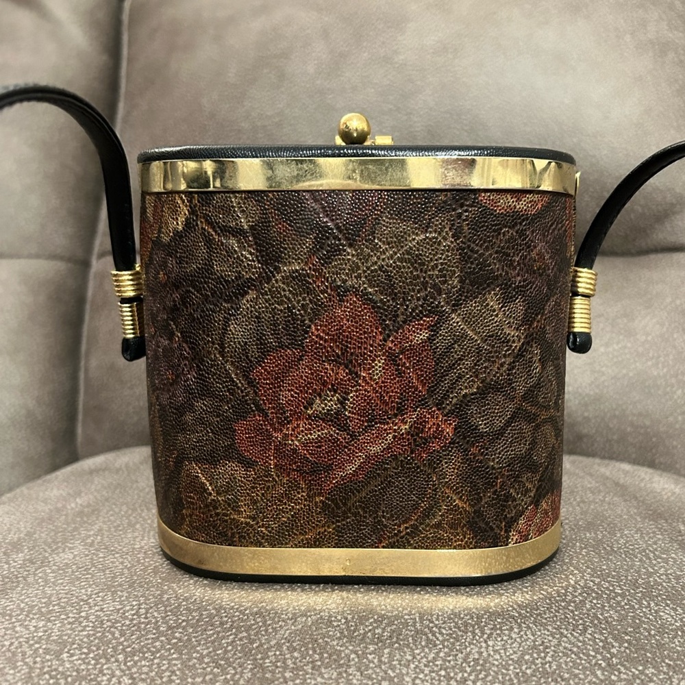 Cia Tango Creations Mini Purse; GREAT Condition. Long Strap. Floral Print!